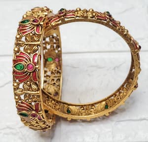 Traditional Antique Gold Bangles – Intricate Temple-Inspired(2.6)